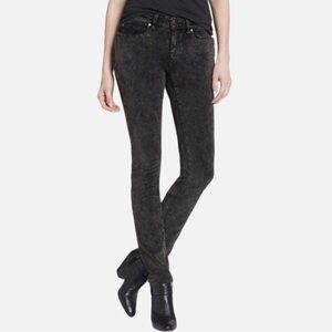 Eileen Fisher Mineral Wash Black
Velvet Jeans Women’s Size 12